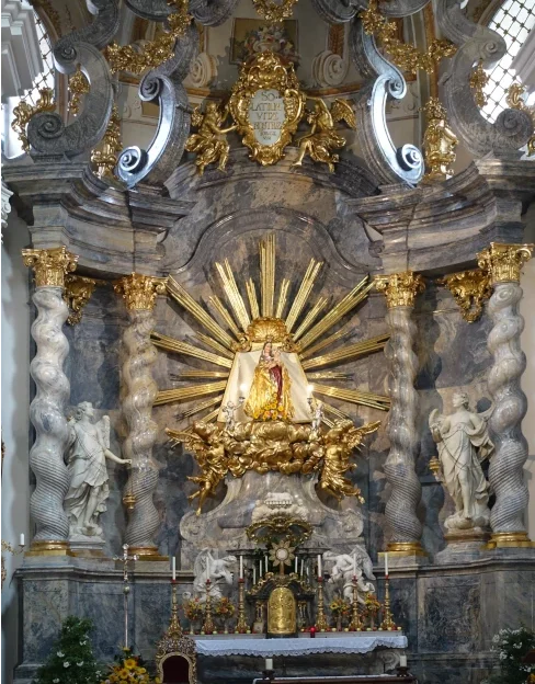 Basilika Mariatrost Hochaltar; Gnadenbild Maria mit Kind