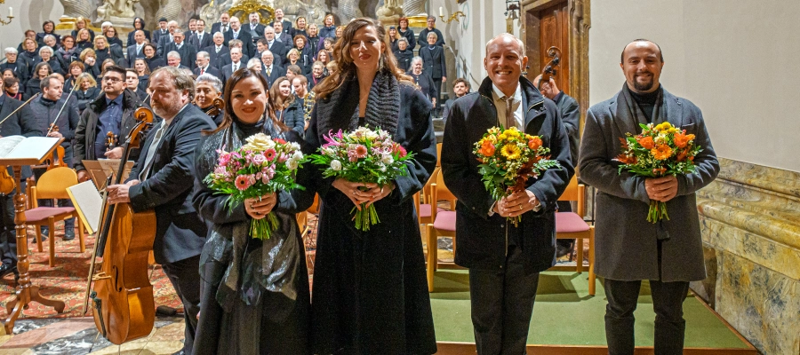 Konzert 13. November 2022 Mozart-Requiem Applaus für Tetiana Miyus, Martina Mikelic, Matthias Koziorowski, Neven Crnic